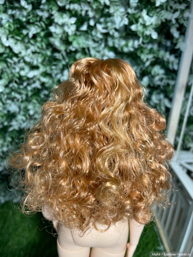 Оливия на родном пышном теле (фото 4)