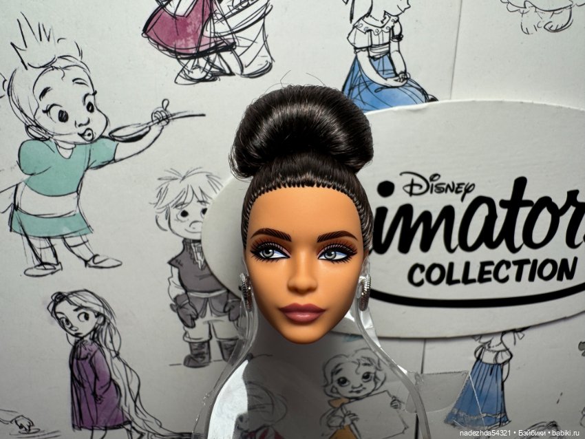 Голова Барби в дизайнерском стиле 4 от Линды Кьяу-Мершон