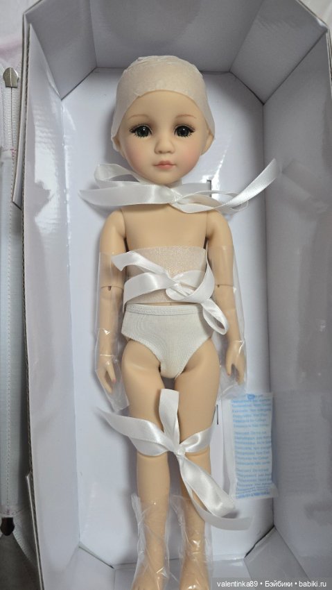 Изабелла Ruby Red нюд и без паричка