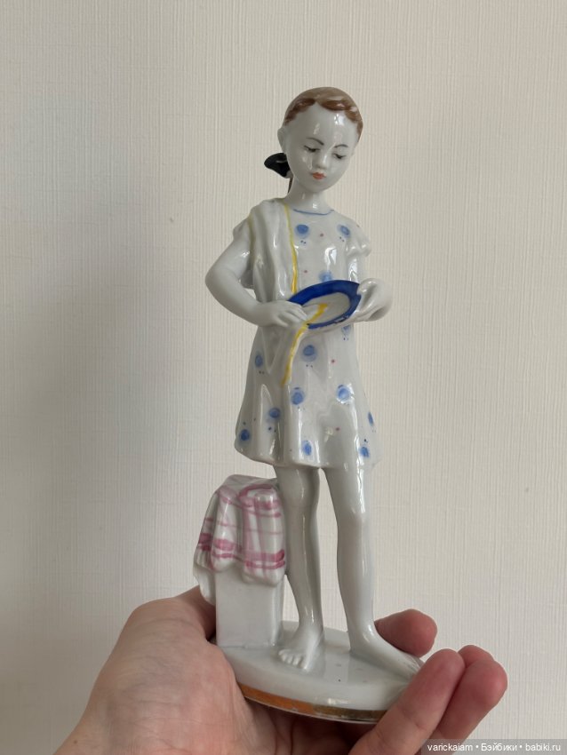 Помощница ЛФЗ фарфор девочка