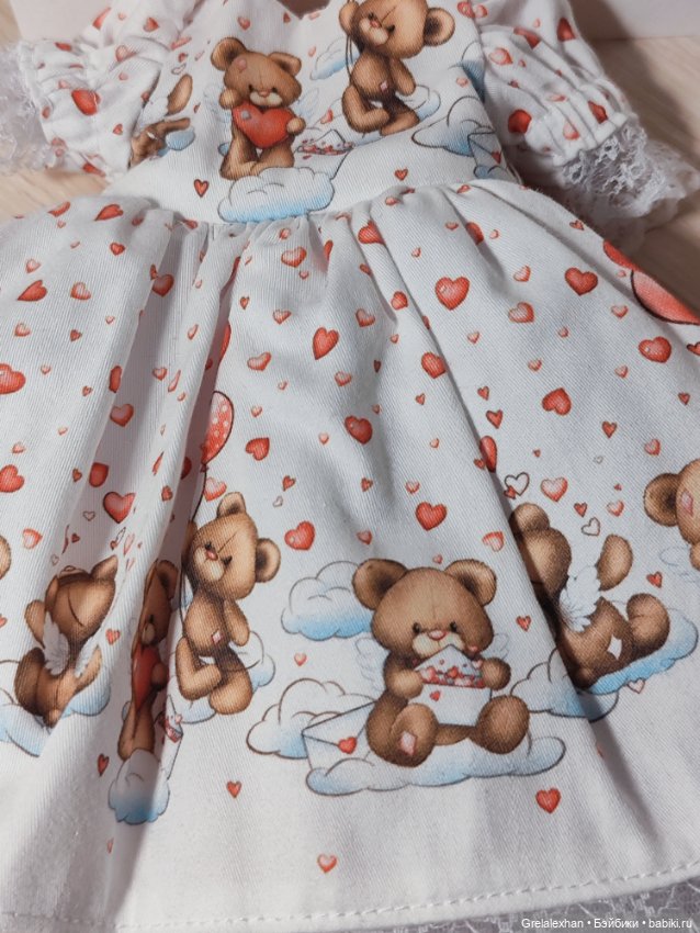 Одежда и обувь для Паолы Рейна