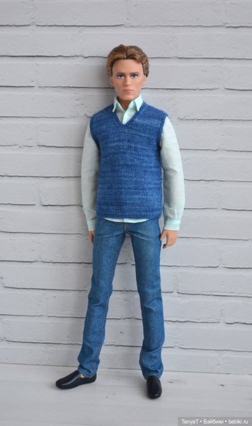 Вязаный мужской жилет (формат 1/6) (фото 6)