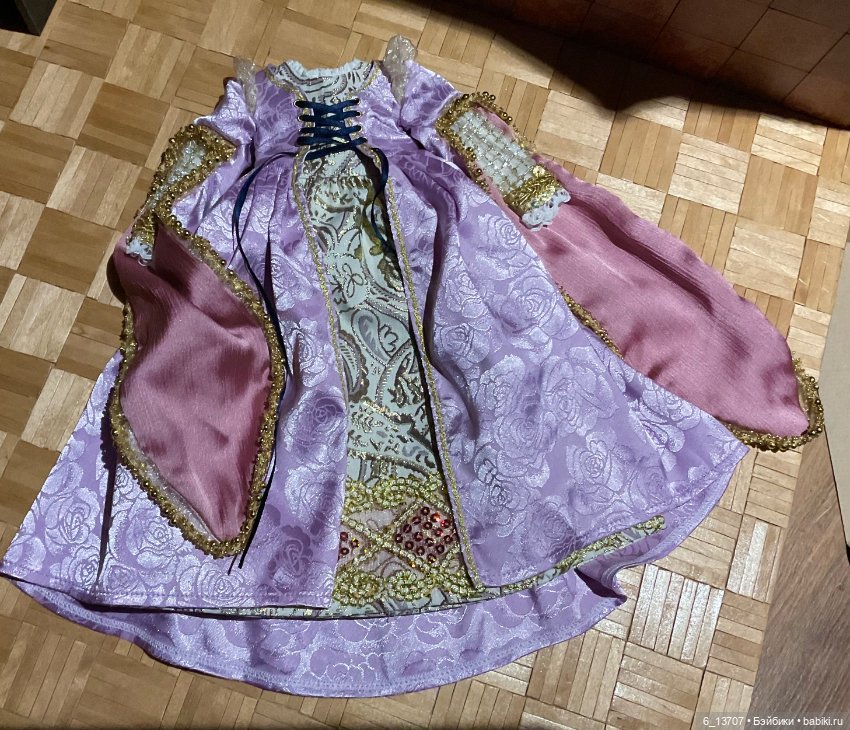 Элементы аутфита Зоры Руби Ред. Руби Ред (фото 2)