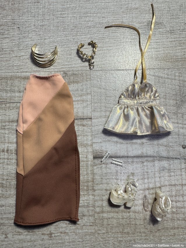 Аутфит из конструктора №1 Барби Анны Лары (5)