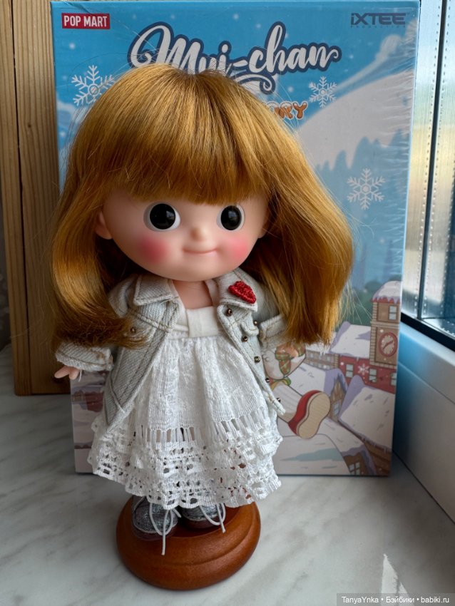 Mui-chan от Pop-Mart зимняя