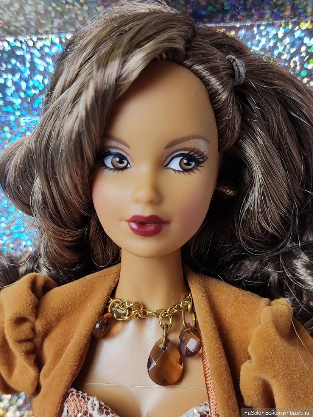 Барби Birthstone Miss Topaz, ноябрь (фото 2)