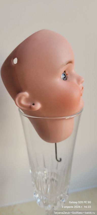 Головушка S&H 1078/6 в оригинальном парике (фото 2)