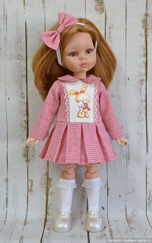 Платье на куклу Паола Рейна
