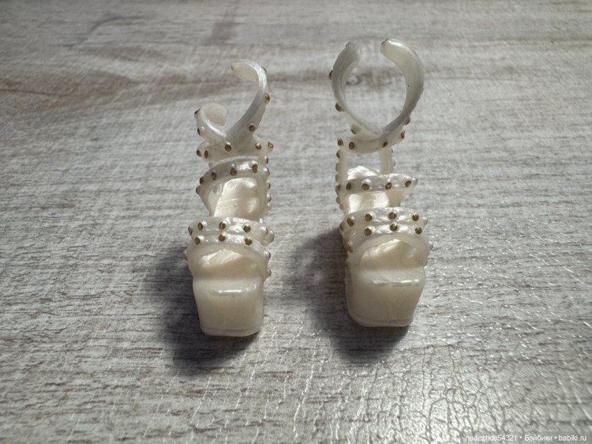 Аутфит из конструктора №1 Барби Анны Лары (5)