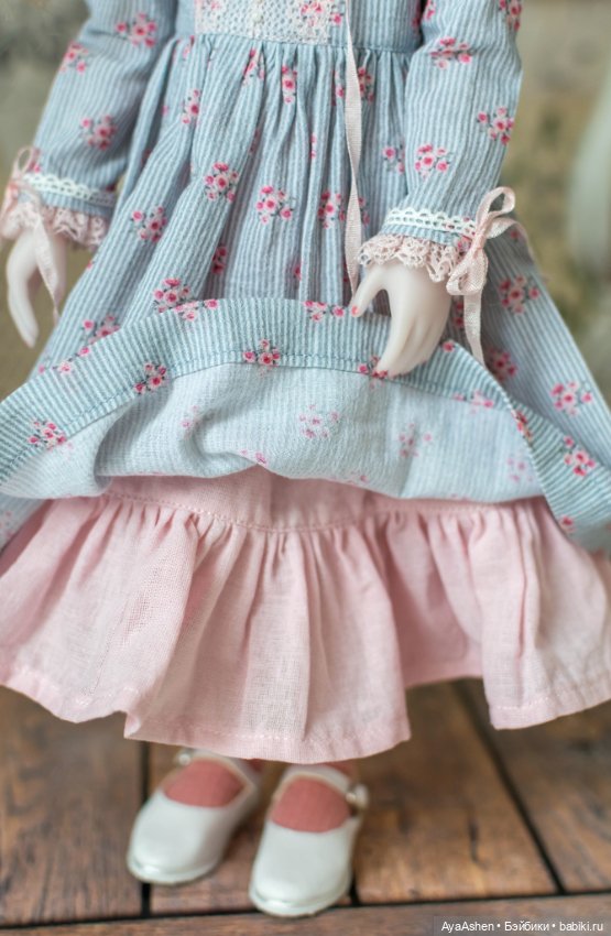 Одежда для Ruby Red Руби Ред: платье, юбочка, чулочки (фото 5)