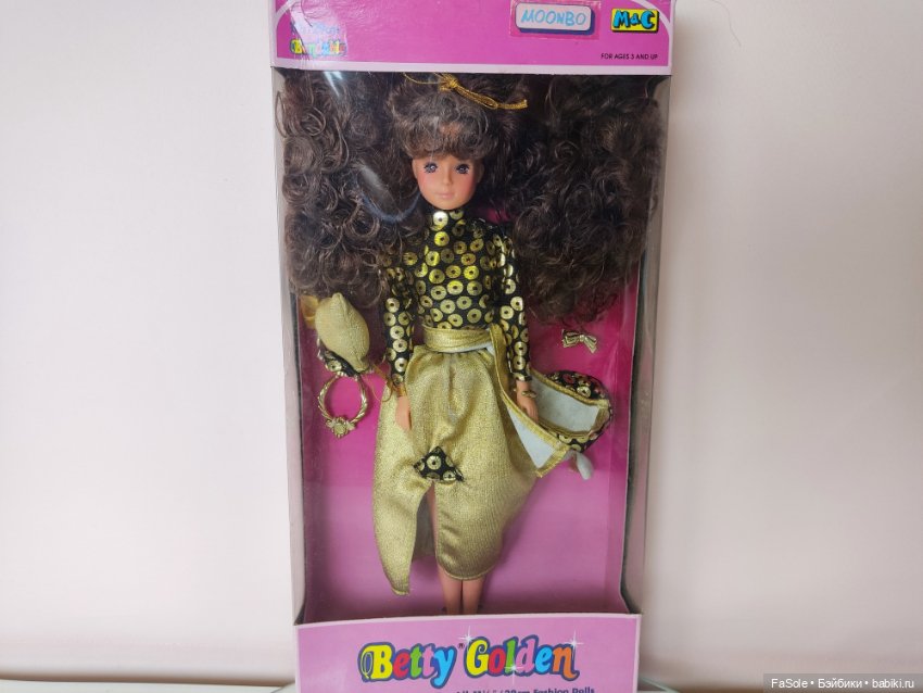 Кукла Betty Golden шатенка (фото 2)