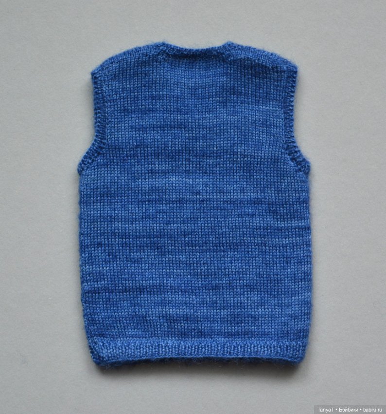 Вязаный мужской жилет (формат 1/6) (фото 2)