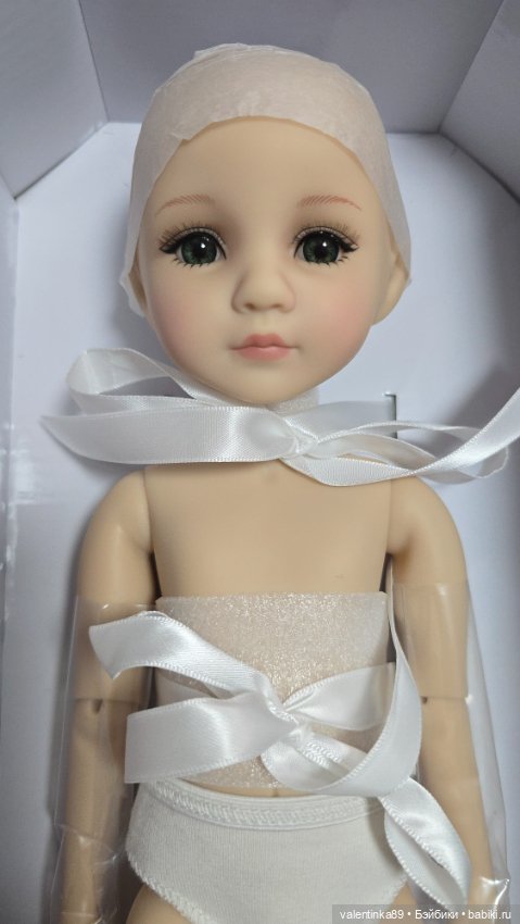 Изабелла Ruby Red нюд и без паричка (фото 3)