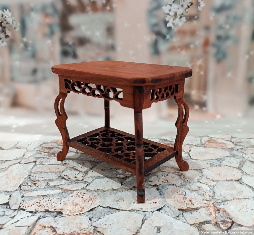 Столик № 1 натуральное дерево резное (фото 6)