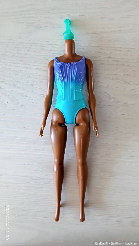 Тело от 2023 A Touch of Magic Royal Barbie Princess Doll Purple (HRR10)