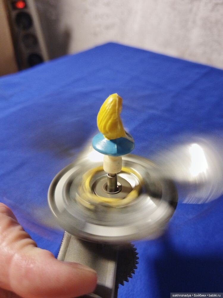 Механическая игрушка Дюймовочка (фото 6)