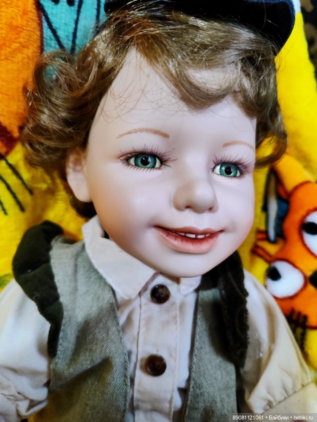 Мальчик с гармошкой 30см сидя Фарфор, (фото 2)