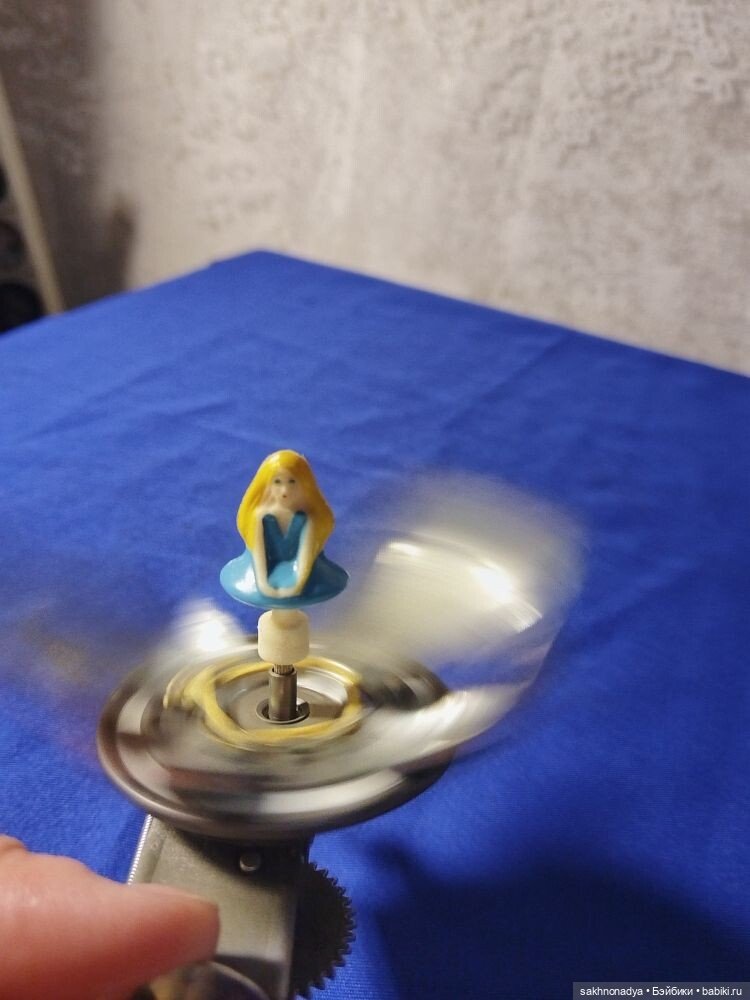 Механическая игрушка Дюймовочка (фото 9)