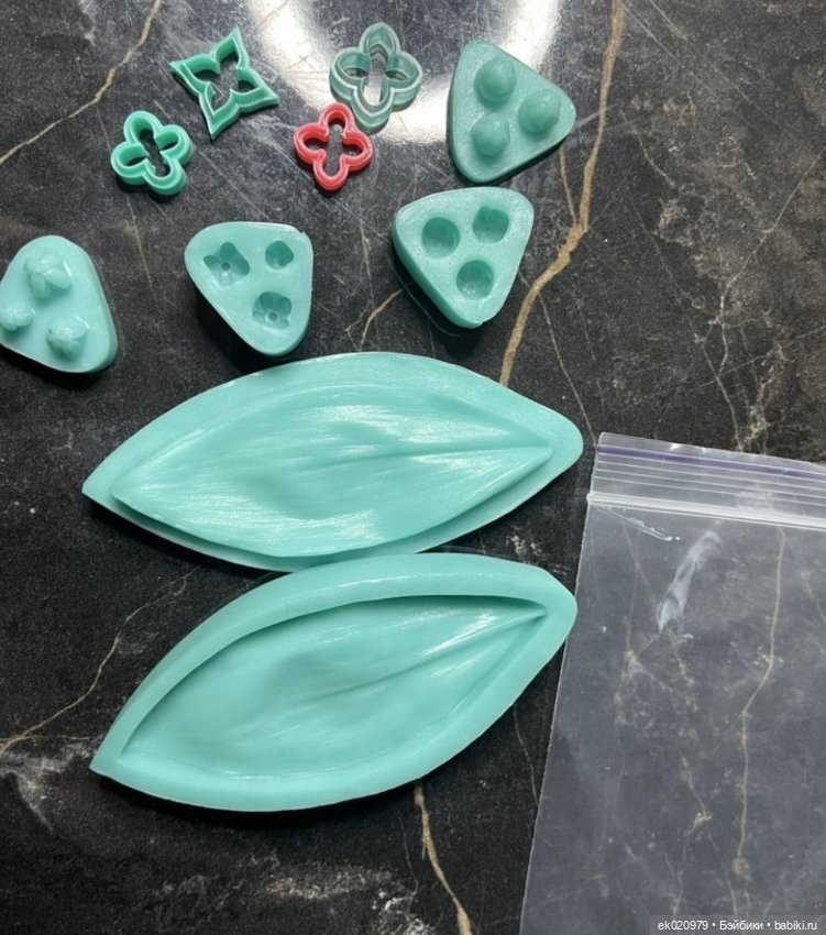 Большой лот вайнеров — Украшения и очки для кукол (фото 3)