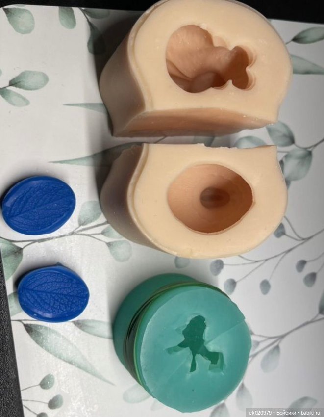 Большой лот вайнеров — Украшения и очки для кукол (фото 6)