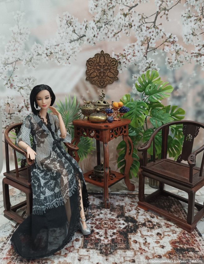 Столики натуральное дерево резное с дефектами (фото 5)