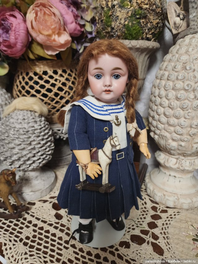 Антикварная крошечка Кестнер 143, рост 32 см