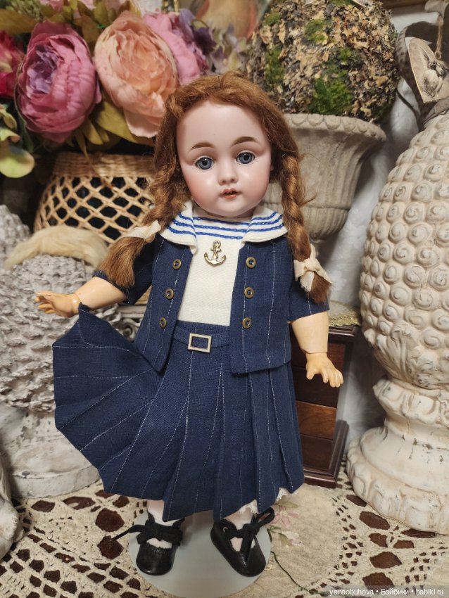 Антикварная крошечка Кестнер 143, рост 32 см