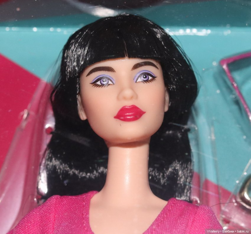 Кукла Barbie Looks Лина With Mix-and-Match Fashions (фото 3)