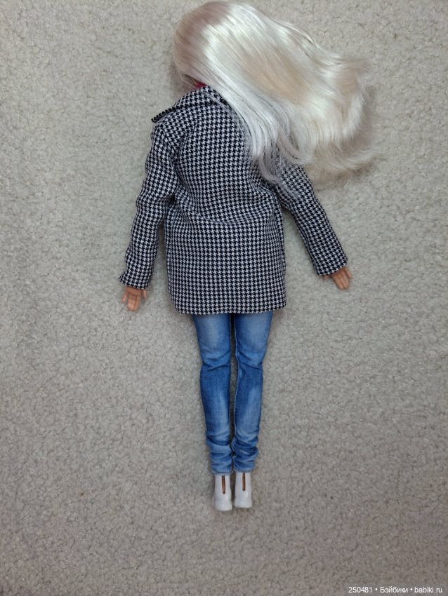 Набор на барби — Одежда для кукол