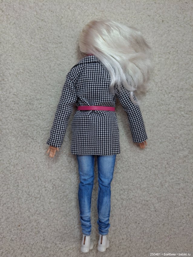 Набор на барби — Одежда для кукол