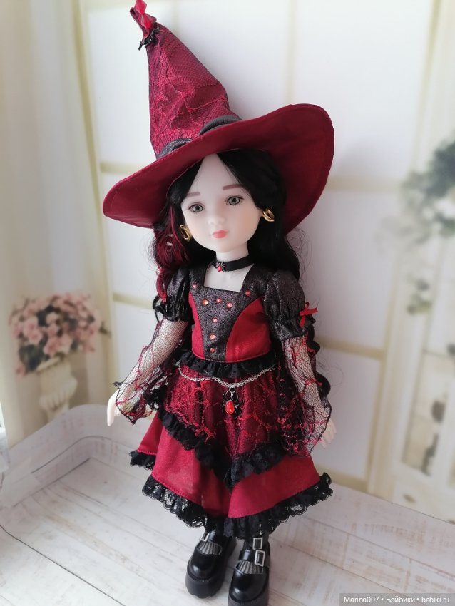 Полный аутфит от Максим Руби Ред, 37 см (фото 5)