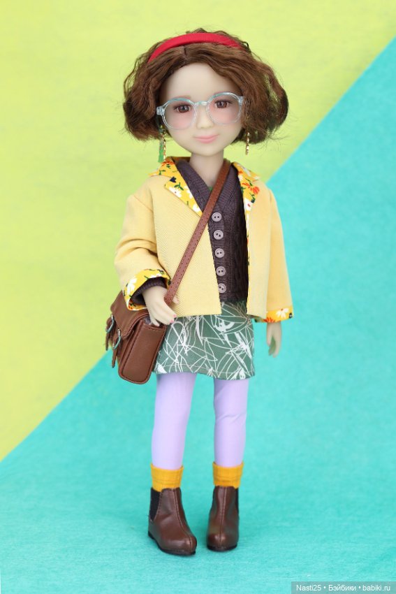 Ава Руби ред (Ruby Red) — Игровые куклы (фото 4)