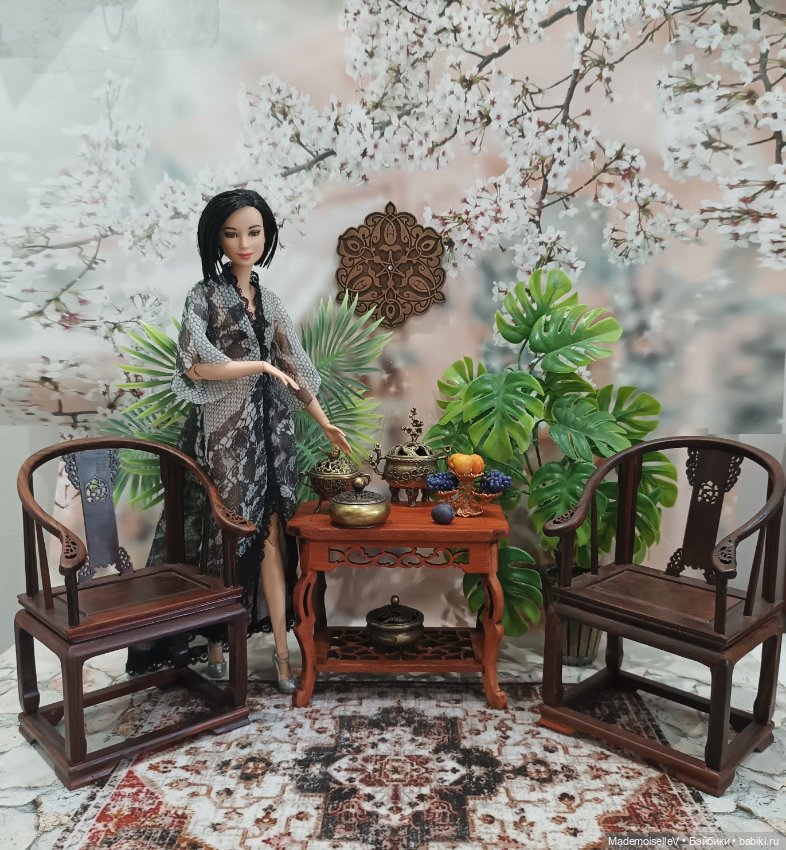 Столик № 1 натуральное дерево резное (фото 9)