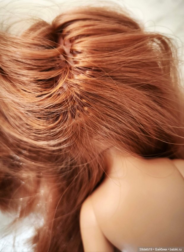 Кристи с чёлкой и обаятельными веснушками (фото 6)