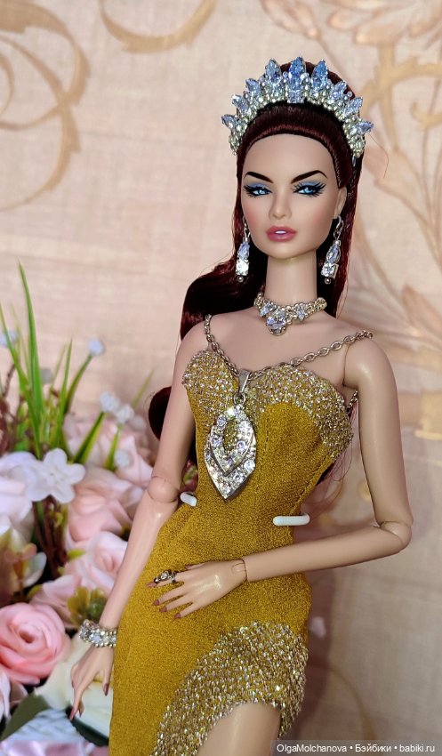 Аутфит с украшениями в комплекте (фото 3)