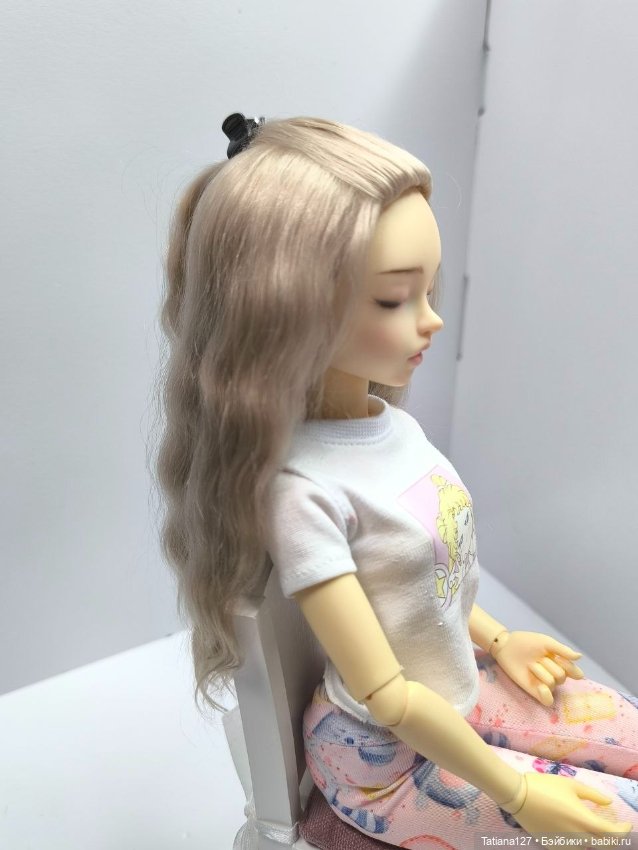 Парик для куклы Minifee и других кукол с обхватом головы 17,5-18см (фото 2)