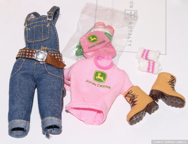 Аутфит John Deere Barbie — Одежда для кукол