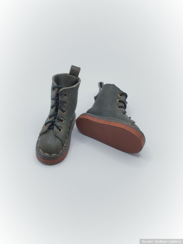 Обувь для Кена и кукол со стопой до 4 см, ботинки болотного цвета (фото 5)