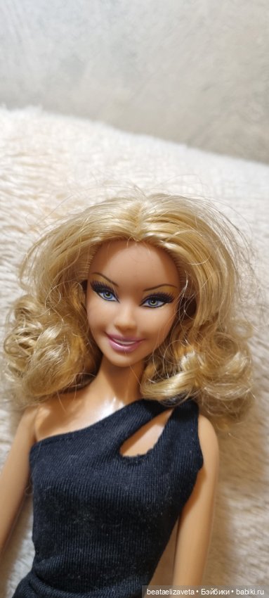 Barbie Basics Model No. 06 из первой серии (Collection 001) (фото 2)