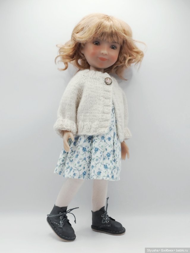 Ruby Red Siblies ботинки тёмно-серые, обувь для кукол Руби Ред 31 см (фото 7)