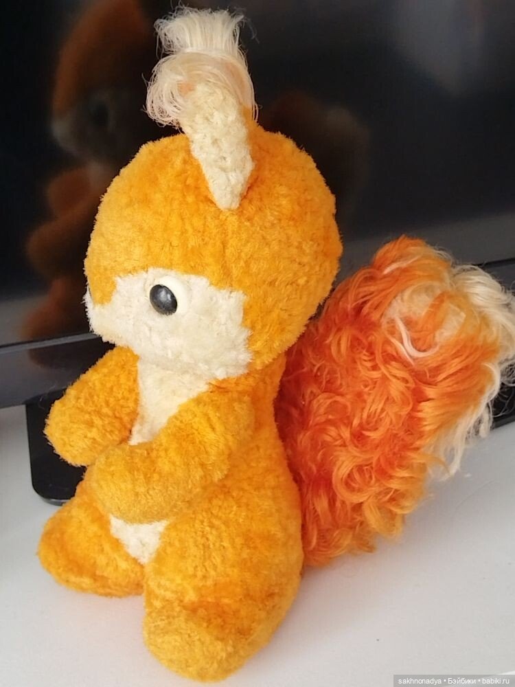 Плюшевая белка — Винтажные куклы и игрушки детства (фото 3)
