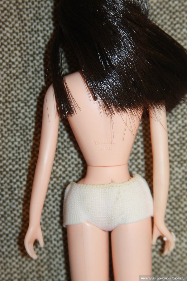 Винтажная брюнетка New Jenny компании Такара (фото 9)