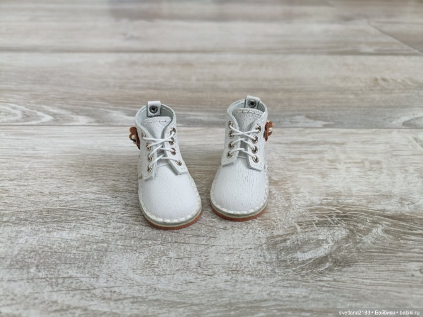 Ботинки для кукол руби ред 31 см. (4,7 х 2,0 см)