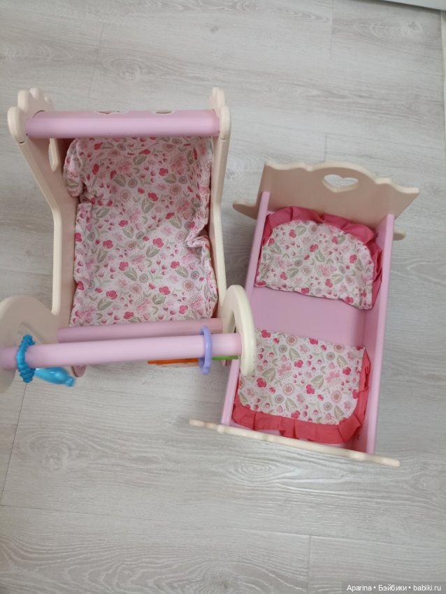 Коляска и кроватка качалка для кукол (фото 4)