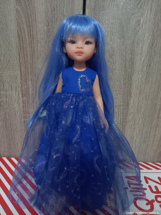 Паола Рейна в синем платье