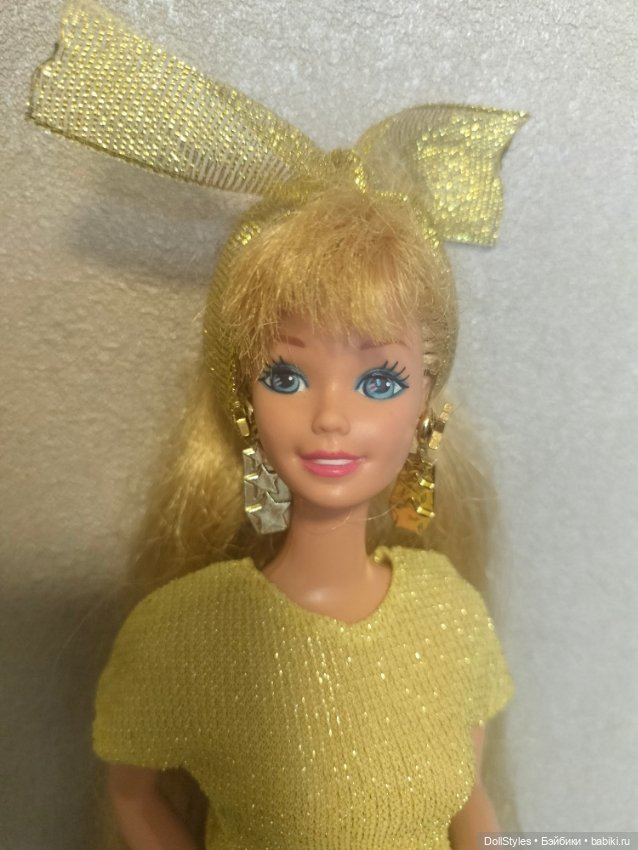 Барби (1993 Barbie Hollywood hair blonde)