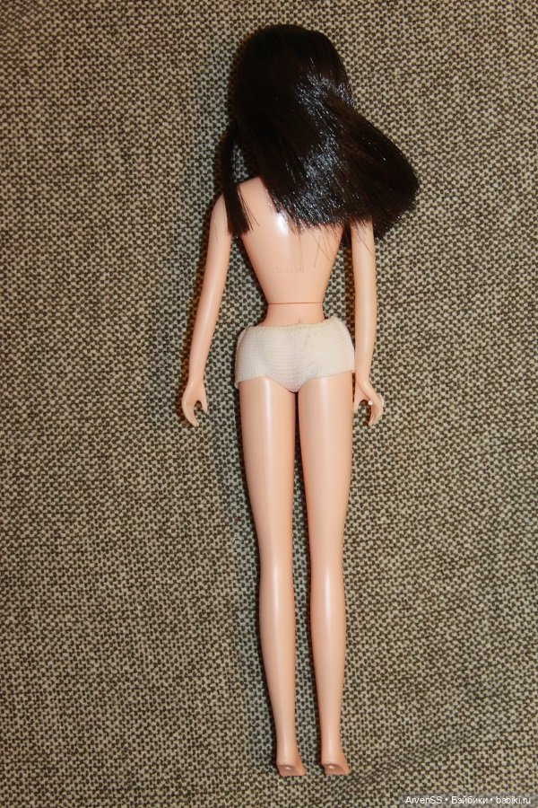 Винтажная брюнетка New Jenny компании Такара (фото 10)