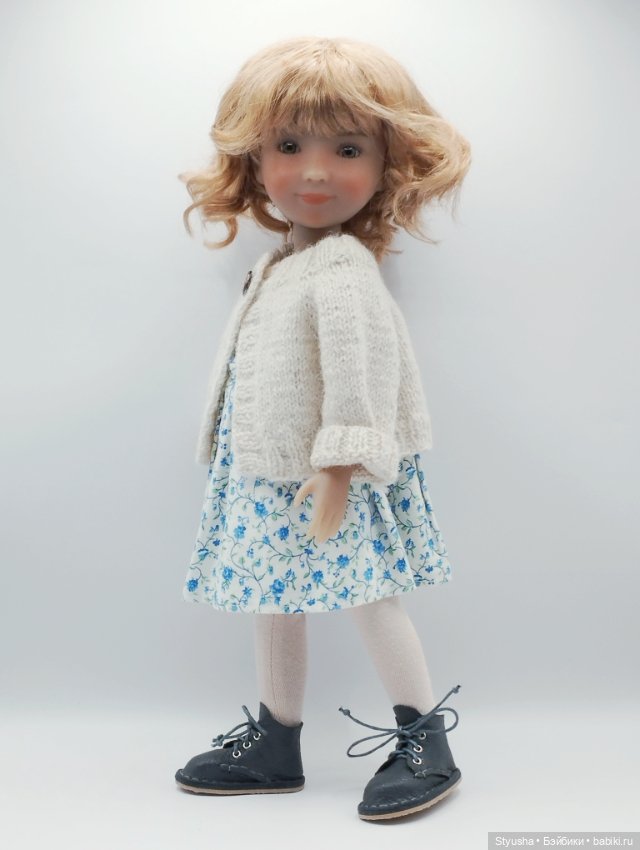 Ruby Red Siblies ботинки тёмно-серые, обувь для кукол Руби Ред 31 см (фото 8)