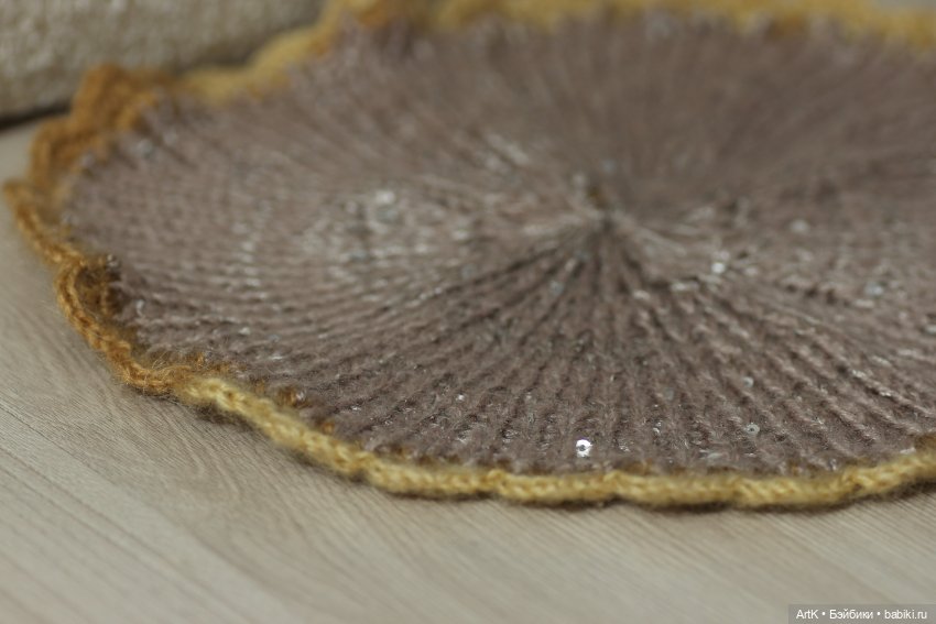 Диван для кукол 1:6 — Кукольная мебель (фото 4)