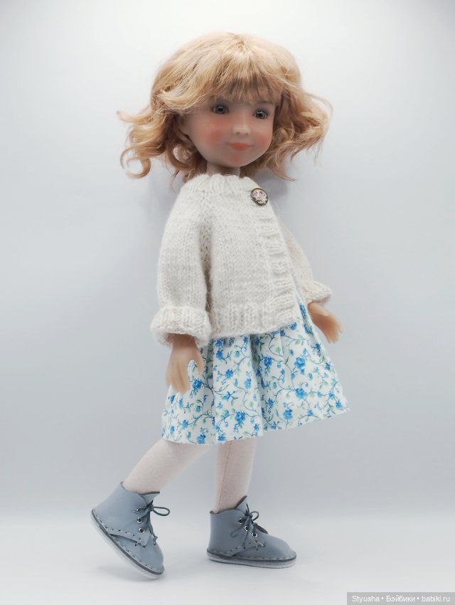 Ruby Red Siblies ботинки серые, обувь для кукол Руби Ред 31 см (фото 6)